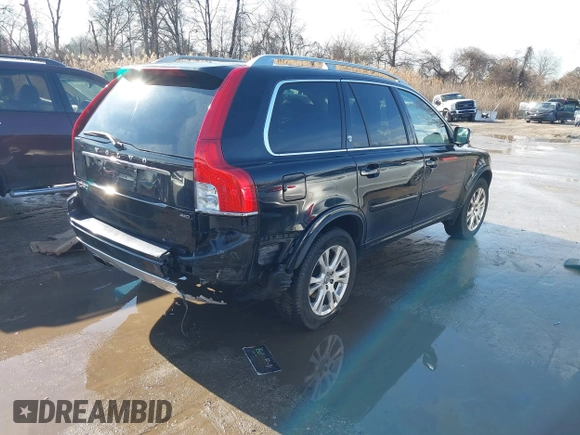 2014 Volvo XC90 with VIN YV4952CZ8E1680906, listed as a IAAI auction lot 41530926 with 118,494 mi miles and . Bid and sale history available at DreamBid. Image 4.