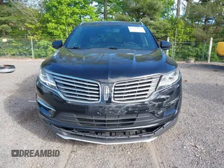 2016 Lincoln MKC Select с VIN 5LMCJ2D96GUJ21058, выставлен на аукционе IAAI как лот 42204987 с пробегом 160 318 миль миль и . История ставок и продаж доступна на DreamBid. Изображение 12.