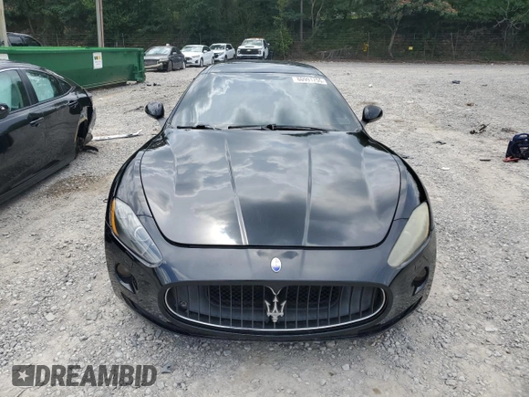 2009 Maserati GranTurismo с VIN ZAMGJ45A990047377, выставлен на аукционе Copart как лот 60991755 с пробегом 95 562 миль миль и Чистый • Clean title. История ставок и продаж доступна на DreamBid. Изображение 5.