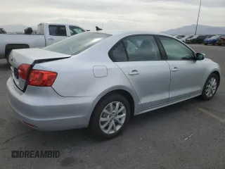 2011 Volkswagen Jetta SE с VIN 3VWDZ7AJ7BM316788, выставлен на аукционе Copart как лот 61059595 с пробегом 116 384 миль миль и Списание • Salvage title. История ставок и продаж доступна на DreamBid. Изображение 3.
