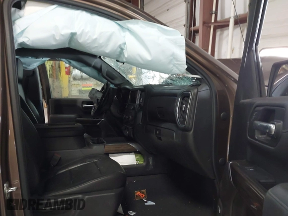 2019 Chevrolet Silverado 1500 RST with VIN 3GCUYEED3KG218063, listed as a IAAI auction lot 41894231 with Not Provided miles and . Bid and sale history available at DreamBid. Image 5.