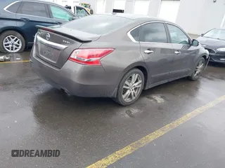 2013 Nissan Altima SV with VIN 1N4BL3AP4DC922343, listed as a IAAI auction lot 41746608 with 185,240 mi miles and . Bid and sale history available at DreamBid. Image 4.