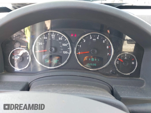 2008 Jeep Liberty Sport with VIN 1J8GN28K08W131786, listed as a IAAI auction lot 41891499 with 192,530 mi miles. Bid and sale history available at carsss.com. Image 7.