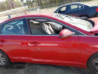 2017 Hyundai Sonata SE with VIN 5NPE24AF3HH450511, listed as a IAAI auction lot 41931105 with 22,624 mi miles. Bid and sale history available at carsss.com. Image 13.