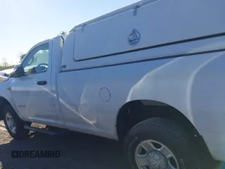 2019 Ram 2500 Tradesman with VIN 3C6MR5AJ4KG651441, listed as a IAAI auction lot 42090751 with 82,213 mi miles. Bid and sale history available at carsss.com. Image 16.