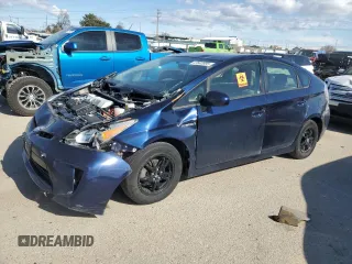 2015 Toyota Prius Four with VIN JTDKN3DU9F1985376, listed as a Copart auction lot 47643895 with 111,806 mi miles and Salvage Title. Bid and sale history available at carsss.com. Image 1.