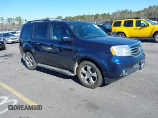 2013 Honda Pilot EX-L with VIN 5FNYF3H53DB043886, listed as a IAAI auction lot 41446151 with 105,587 mi miles. Bid and sale history available at carsss.com. Image 1.