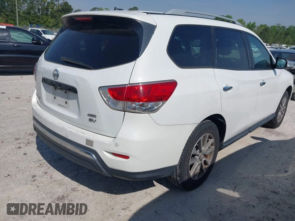 2013 Nissan Pathfinder SV with VIN 5N1AR2MM2DC675979, listed as a IAAI auction lot 42024315 with 468,225 mi miles. Bid and sale history available at carsss.com. Image 4.