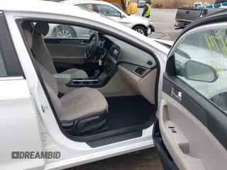 2016 Hyundai Sonata SE with VIN 5NPE24AF2GH351953, listed as a IAAI auction lot 41658674 with 126,126 mi miles and . Bid and sale history available at carsss.com. Image 5.