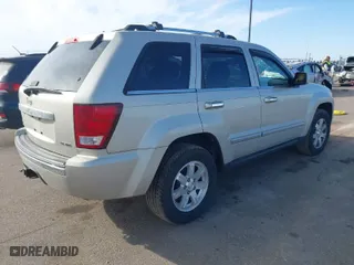 2010 Jeep Grand Cherokee Limited with VIN 1J4RR5GT0AC150324, listed as a IAAI auction lot 41814862 with 175,468 mi miles. Bid and sale history available at carsss.com. Image 4.