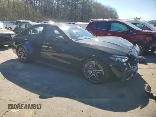 2024 Mercedes-Benz C 300 z VIN W1KAF4HBXRR177105, wystawiony jako Copart lot #45895435 z przebiegiem 10 057 mil mil oraz Szkoda całkowita • Salvage title. Historia ofert i sprzedaży dostępna na DreamBid. Obrazek 4.