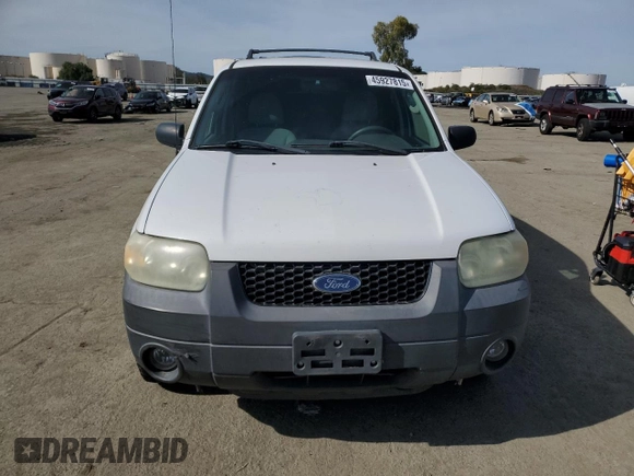 2006 Ford Escape Hybrid with VIN 1FMCU96H86KA13865, listed as a Copart auction lot 45927815 with 152,851 mi miles and Clean Title. Bid and sale history available at carsss.com. Image 5.