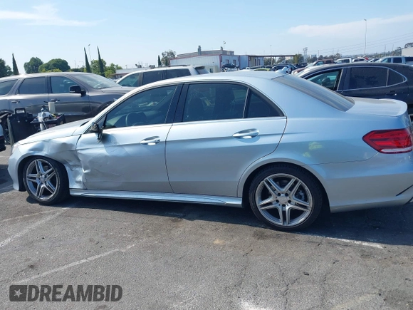 2014 Mercedes-Benz E 350 Sport с VIN WDDHF5KB6EA807269, выставлен на аукционе IAAI как лот 42509036 с пробегом 120 451 миль миль и . История ставок и продаж доступна на DreamBid. Изображение 14.