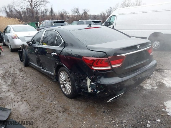 2013 Lexus LS 460 L with VIN JTHDL5EF4D5005941, listed as a IAAI auction lot 41462154 with 144,937 mi miles. Bid and sale history available at carsss.com. Image 3.