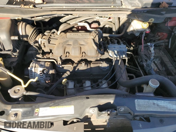 2009 Chrysler Town & Country Touring with VIN 2A8HR54199R529256, listed as a Copart auction lot 47356495 with 224,974 mi miles and Salvage Title. Bid and sale history available at DreamBid. Image 12.