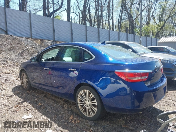 2014 Buick Verano with VIN 1G4PP5SK9E4135804, listed as a IAAI auction lot 42121881 with 106,800 mi miles. Bid and sale history available at carsss.com. Image 3.