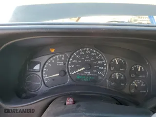 2002 Chevrolet Silverado 1500 Work Truck with VIN 2GCEC19XX21127719, listed as a Copart auction lot 81200654 with 122,857 mi miles and Salvage Title. Bid and sale history available at carsss.com. Image 9.