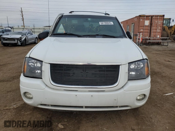 2004 GMC Envoy SLT with VIN 1GKDT13S442158660, listed as a Copart auction lot 50190045 with 0 mi miles and Salvage Title. Bid and sale history available at carsss.com. Image 5.