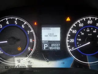 2015 Infiniti Q40 with VIN JN1CV6AR3FM520034, listed as a Copart auction lot 62925714 with 89,337 mi miles and Salvage Title. Bid and sale history available at carsss.com. Image 9.