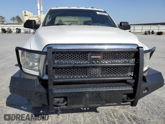 2018 Ram 2500 Tradesman with VIN 3C6UR5CL5JG349587, listed as a Copart auction lot 50006255 with 308,025 mi miles and Salvage title. Bid and sale history available at DreamBid. Image 5.