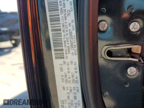 2016 Ram 1500 Tradesman z VIN 1C6RR6KM1GS306677, wystawiony jako Copart lot #72783884 z przebiegiem Nie podano mil oraz Szkoda całkowita • Salvage title. Historia ofert i sprzedaży dostępna na DreamBid. Obrazek 12.
