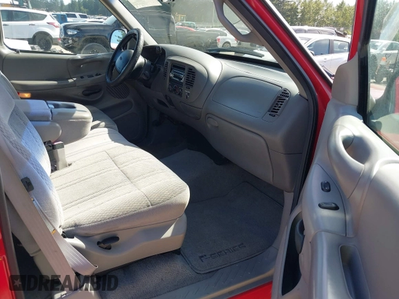 1997 Ford F-150 with VIN 2FTEX17L9VCA27687, listed as a IAAI auction lot 42454035 with 122,179 mi miles and . Bid and sale history available at DreamBid. Image 5.