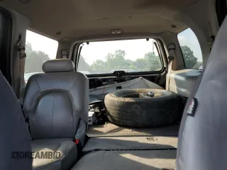 2000 Ford Expedition XLT with VIN 1FMRU15L9YLC33790, listed as a Copart auction lot 59720985 with Not provided miles and Salvage title. Bid and sale history available at DreamBid. Image 10.