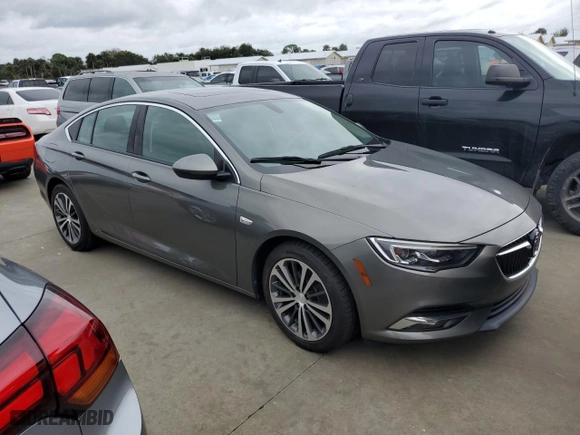 2018 Buick Regal Sportback Essence with VIN W04GP6SX6J1075394, listed as a Copart auction lot 74340534 with 0 mi miles and Non Repairable. Bid and sale history available at carsss.com. Image 4.