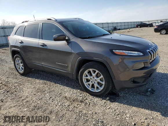 2018 Jeep Cherokee Latitude Plus with VIN 1C4PJLLB1JD542986, listed as a Copart auction lot 52150685 with 43,997 mi miles and Salvage Title. Bid and sale history available at carsss.com. Image 4.