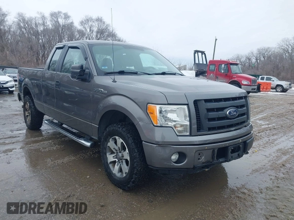 2012 Ford F-150 XL with VIN 1FTFX1EF1CFB95293, listed as a IAAI auction lot 41591392 with 132,324 mi miles. Bid and sale history available at carsss.com. Image 1.
