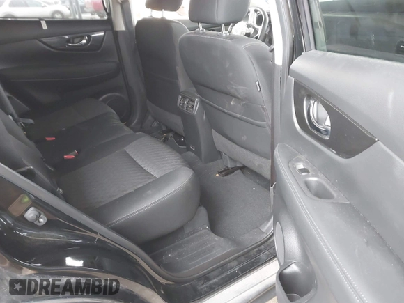 2019 Nissan Rogue SV with VIN KNMAT2MT6KP545528, listed as a IAAI auction lot 41646336 with 43,527 mi miles. Bid and sale history available at carsss.com. Image 8.