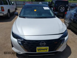 2024 Nissan Sentra SR z VIN 3N1AB8DV5RY286078, wystawiony jako IAAI lot #42254814 z przebiegiem 29 644 mil mil oraz . Historia ofert i sprzedaży dostępna na DreamBid. Obrazek 12.