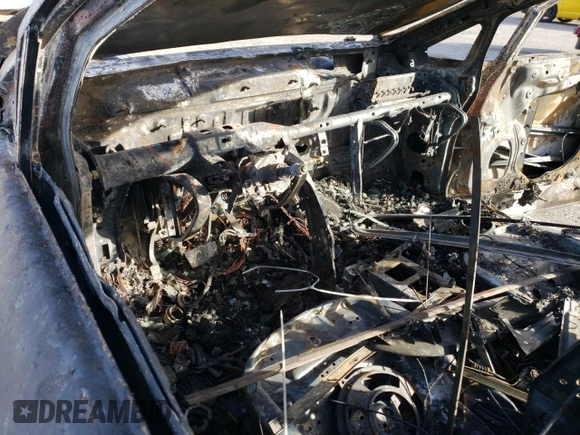 2008 Mazda CX-7 Sport with VIN JM3ER293280207772, listed as a Copart auction lot 49712095 with Not Provided miles and Salvage Title. Bid and sale history available at DreamBid. Image 8.