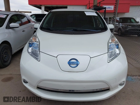 2015 Nissan LEAF SV with VIN 1N4AZ0CP1FC316894, listed as a IAAI auction lot 41826724 with 57,195 mi miles. Bid and sale history available at carsss.com. Image 6.