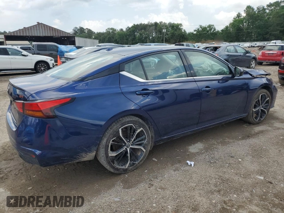 2024 Nissan Altima SR with VIN 1N4BL4CV0RN355013, listed as a Copart auction lot 54321995 with 8,722 mi miles and Salvage Title. Bid and sale history available at carsss.com. Image 3.