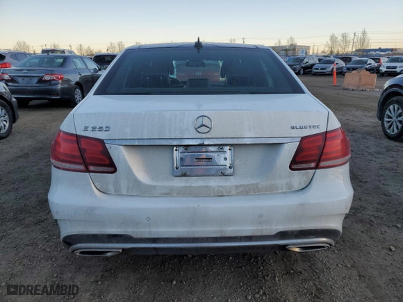 2014 Mercedes-Benz E-Class E 250 BlueTEC Luxury with VIN WDDHF9HB1EB032663, listed as a Copart auction lot 76865714 with 221,082 mi miles and Clean Title. Bid and sale history available at carsss.com. Image 6.