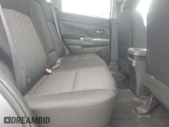 2021 Mitsubishi Outlander ES z VIN JA4ARUAU5MU032616, wystawiony jako Copart lot #60821475 z przebiegiem 81 920 mil mil oraz Szkoda całkowita • Salvage title. Historia ofert i sprzedaży dostępna na DreamBid. Obrazek 11.