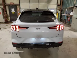 2022 Ford Mustang Mach-E GT z VIN 3FMTK4SXXNMA31359, wystawiony jako Copart lot #53286265 z przebiegiem 15 205 mil mil oraz Szkoda całkowita • Salvage title. Historia ofert i sprzedaży dostępna na DreamBid. Obrazek 6.