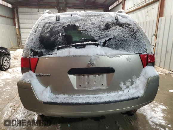 2007 Mitsubishi Endeavor LS with VIN 4A4MN21S77E079722, listed as a Copart auction lot 88904505 with 172,686 mi miles and Salvage Title. Bid and sale history available at carsss.com. Image 6.