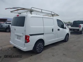 2015 Nissan NV200 S with VIN 3N6CM0KN3FK711846, listed as a IAAI auction lot 42316718 with 131,471 mi miles and . Bid and sale history available at DreamBid. Image 4.