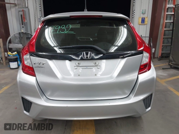 2016 Honda Fit LX with VIN JHMGK5H57GX008358, listed as a IAAI auction lot 42473358 with 43,158 mi miles and . Bid and sale history available at DreamBid. Image 16.