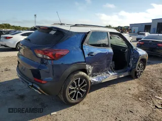 2022 Chevrolet TrailBlazer ACTIV with VIN KL79MVSL6NB034033, listed as a Copart auction lot 71394084 with 49,700 mi miles and Salvage Title. Bid and sale history available at DreamBid. Image 3.