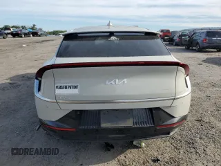 2022 Kia EV6 Wind with VIN KNDC3DLC7N5070431, listed as a Copart auction lot 69872814 with 38,197 mi miles and Salvage Title. Bid and sale history available at carsss.com. Image 6.