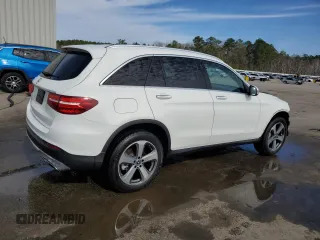2019 Mercedes-Benz GLC 300 z VIN WDC0G4JBXK1000372, wystawiony jako Copart lot #45012275 z przebiegiem 85 241 mil mil oraz Szkoda całkowita • Salvage title. Historia ofert i sprzedaży dostępna na DreamBid. Obrazek 3.