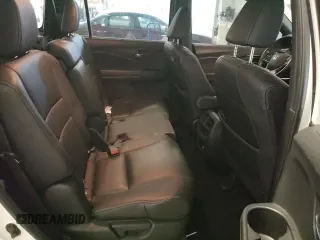 2020 Honda Passport Touring z VIN 5FNYF8H9XLB008647, wystawiony jako Copart lot #73320804 z przebiegiem 70 068 mil mil oraz Szkoda całkowita • Salvage title. Historia ofert i sprzedaży dostępna na DreamBid. Obrazek 12.