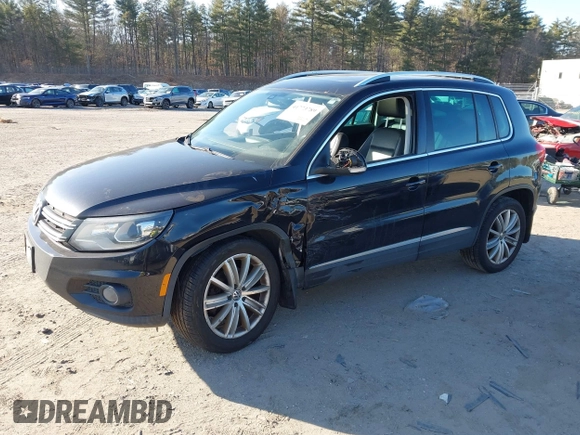 2016 Volkswagen Tiguan S z VIN WVGBV7AX9GW615535, wystawiony jako IAAI lot #41773789 z przebiegiem 137 617 mil mil oraz . Historia ofert i sprzedaży dostępna na DreamBid. Obrazek 2.