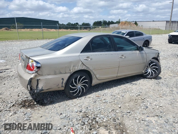 2005 Toyota Camry STD z VIN 4T1BE32K85U098314, wystawiony jako Copart lot #51684685 z przebiegiem 232 792 mil mil oraz Szkoda całkowita • Salvage title. Historia ofert i sprzedaży dostępna na DreamBid. Obrazek 3.