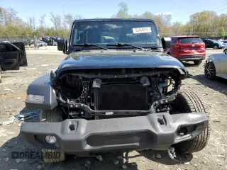 2021 Jeep Wrangler Unlimited Sport S with VIN 1C4HJXDN8MW783649, listed as a Copart auction lot 52484015 with 40,609 mi miles and Salvage Title. Bid and sale history available at carsss.com. Image 5.