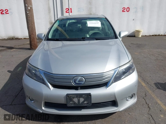 2010 Lexus HS 250h with VIN JTHBB1BA7A2007191, listed as a IAAI auction lot 42068847 with 213,323 mi miles. Bid and sale history available at carsss.com. Image 12.