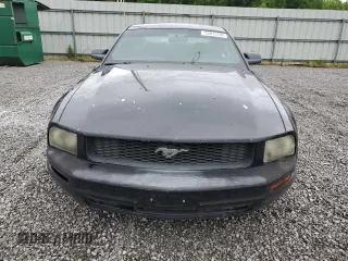 2008 Ford Mustang Deluxe with VIN 1ZVHT80N085188020, listed as a Copart auction lot 53975705 with 258,015 mi miles and Clean Title. Bid and sale history available at carsss.com. Image 5.